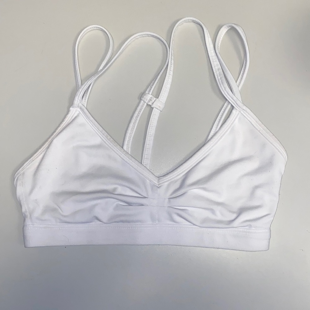 Fabletics sports bra